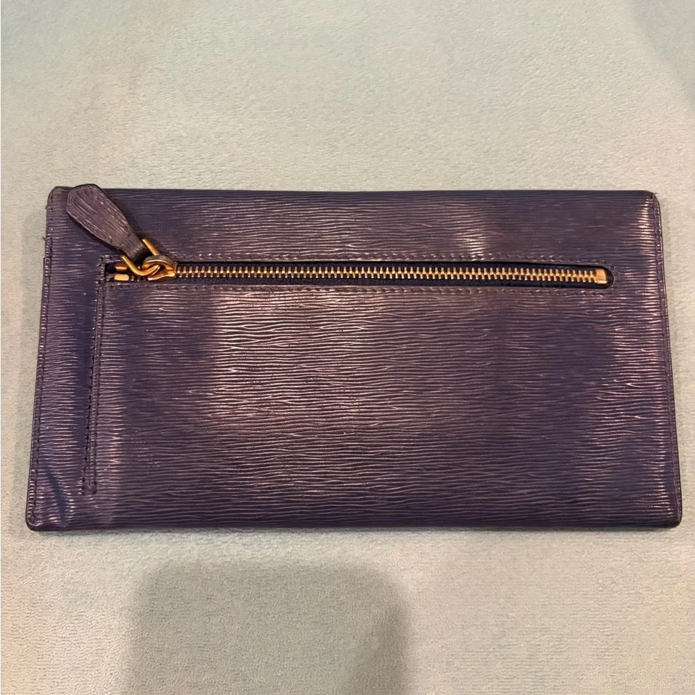 Prada Envelope Wallet in Blue Leather Flawed Gem ๐ - Picture 6 of 17